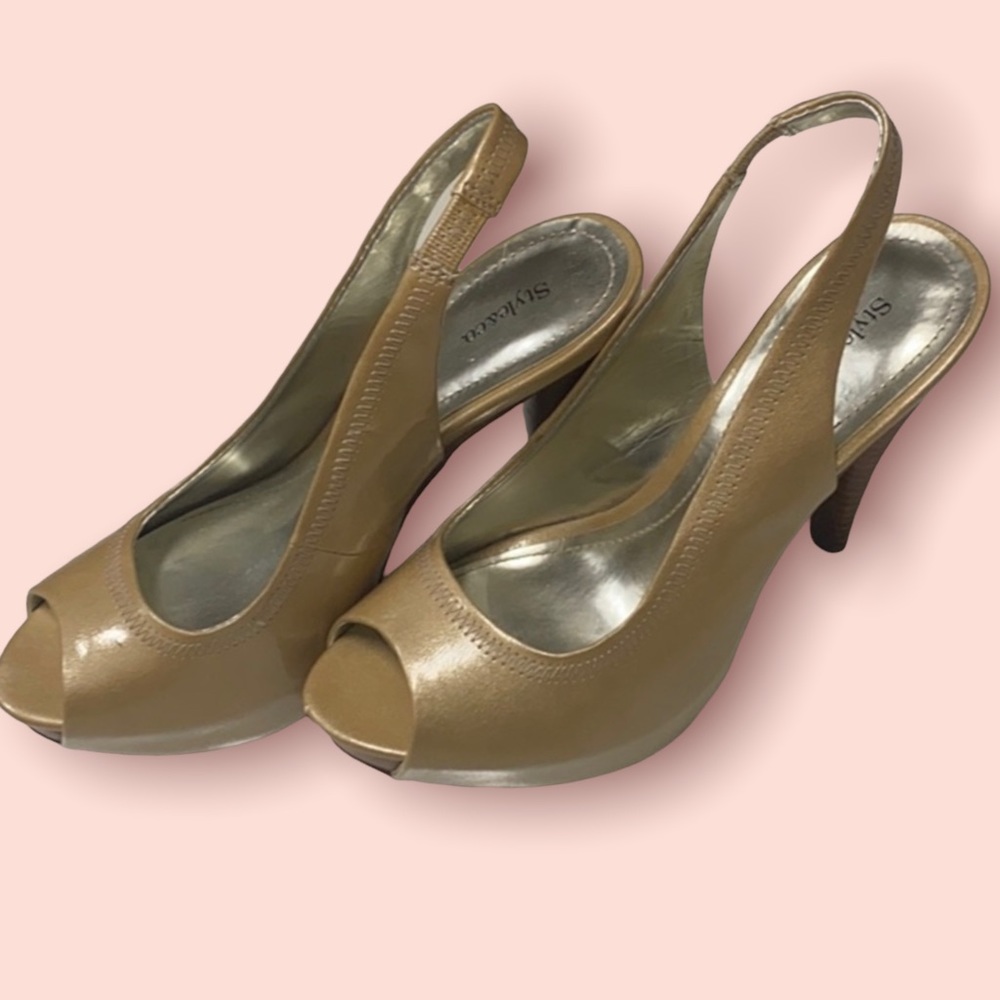 Gold Heels, (7), cute